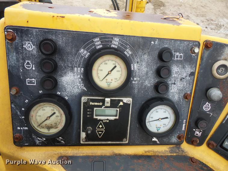 image for item DC6380 2000 Vermeer D33X44 directional boring unit