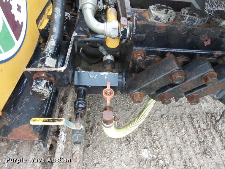 image for item DC6380 2000 Vermeer D33X44 directional boring unit