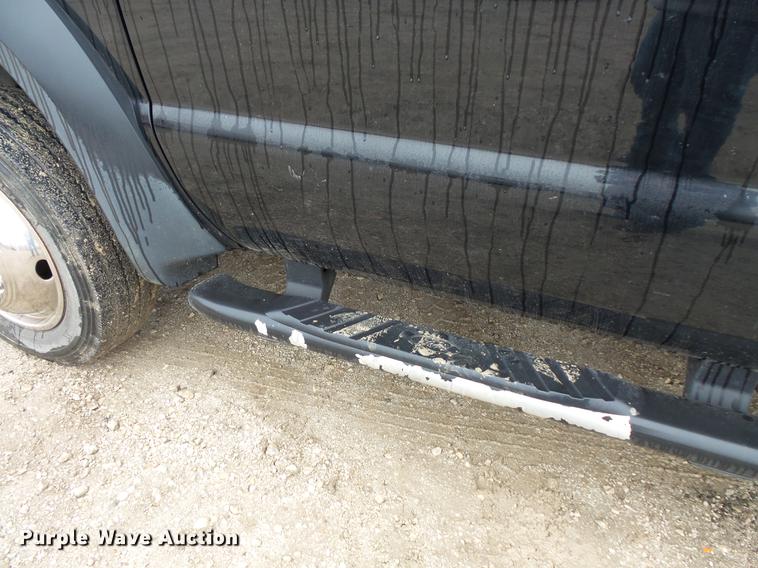 image for item DC6381 2008 Ford F450 Super Duty Crew Cab flatbed pickup truck