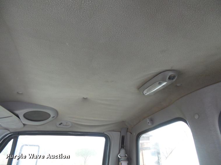 image for item DC6383 2000 Sterling A9500 tank truck