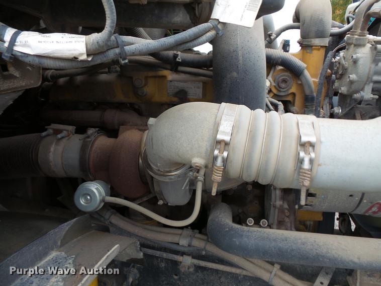 image for item DC6383 2000 Sterling A9500 tank truck