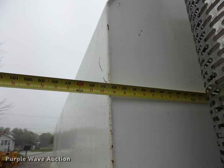 image for item DC6383 2000 Sterling A9500 tank truck