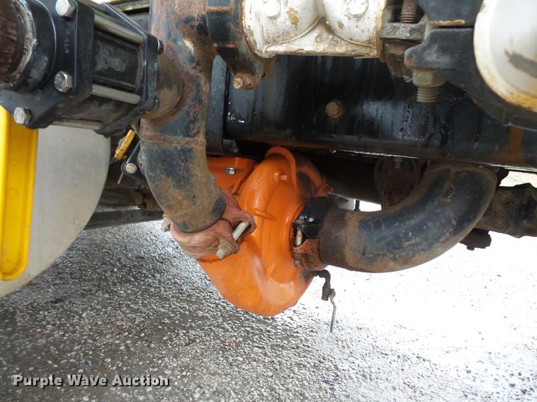 image for item DC6383 2000 Sterling A9500 tank truck