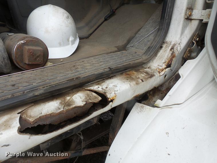 image for item DC6383 2000 Sterling A9500 tank truck