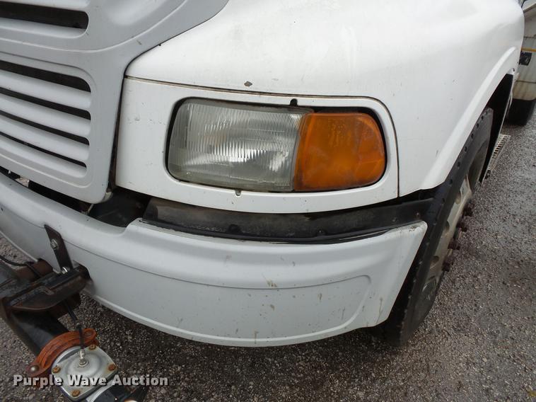 image for item DC6383 2000 Sterling A9500 tank truck