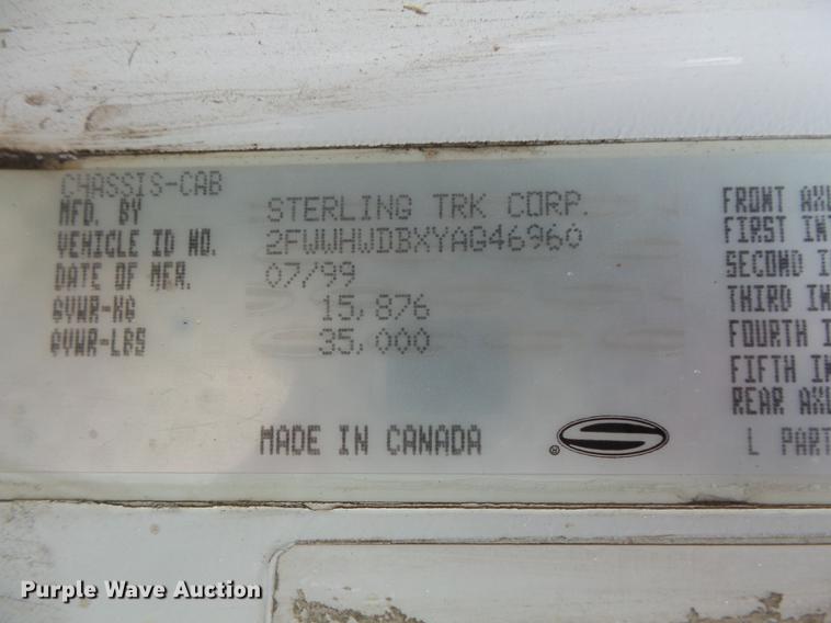 image for item DC6383 2000 Sterling A9500 tank truck