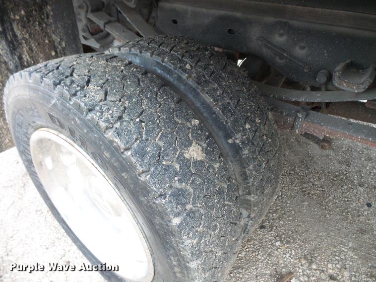 image for item DC6384 2010 Ford F450 Super Duty Crew Cab flatbed truck