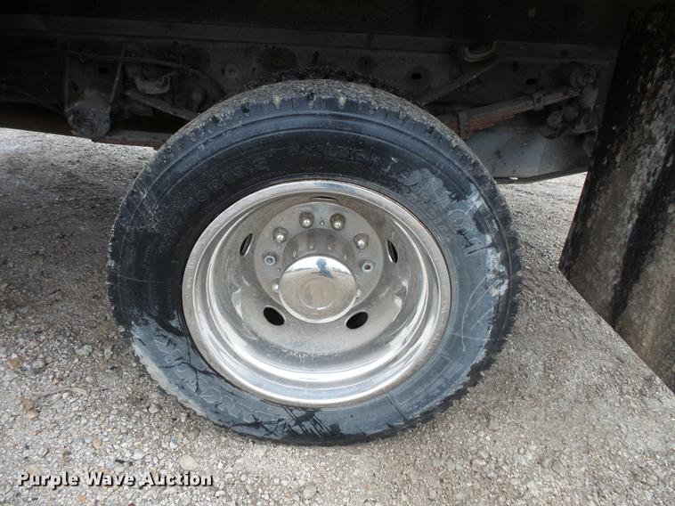 image for item DC6384 2010 Ford F450 Super Duty Crew Cab flatbed truck