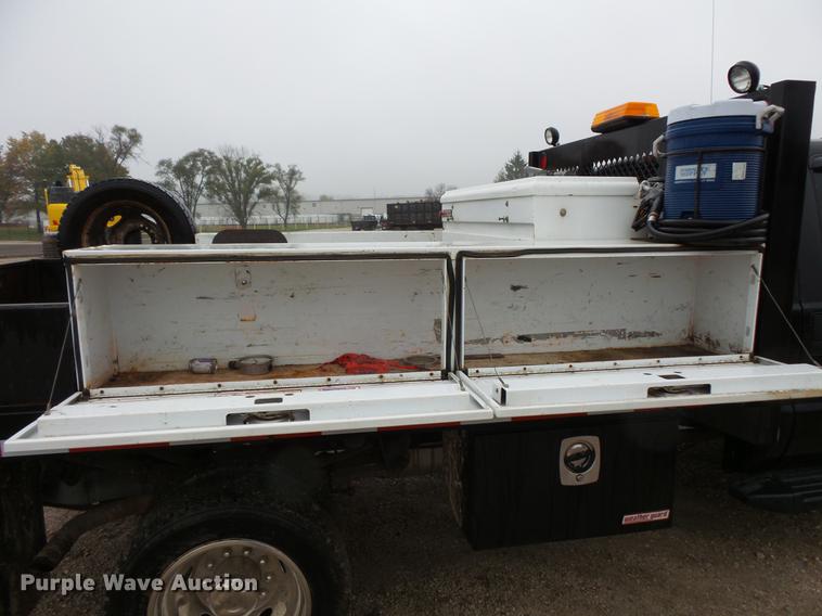 image for item DC6384 2010 Ford F450 Super Duty Crew Cab flatbed truck