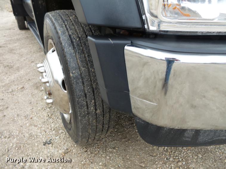 image for item DC6384 2010 Ford F450 Super Duty Crew Cab flatbed truck