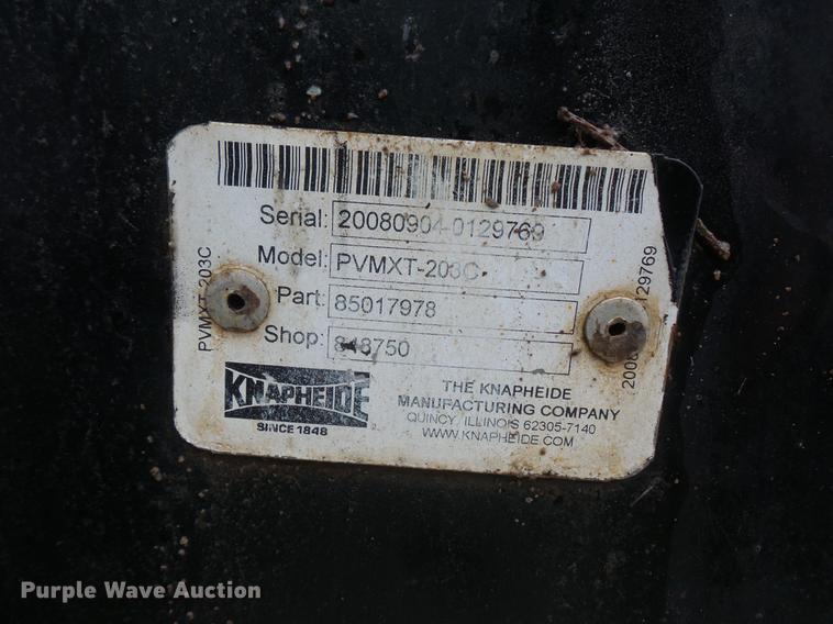 image for item DC6385 2002 Mack CH613 flatbed truck with mud mixer