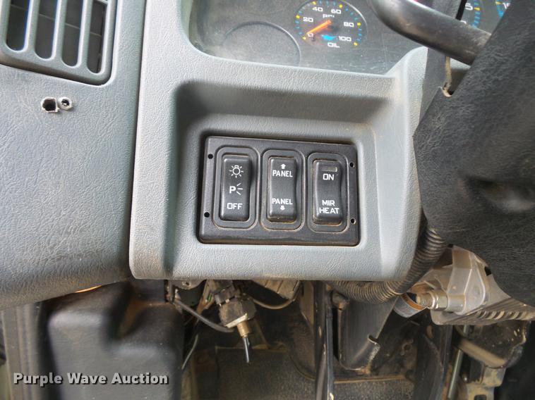 image for item DC6399 2007 International 7600 hydrovac truck