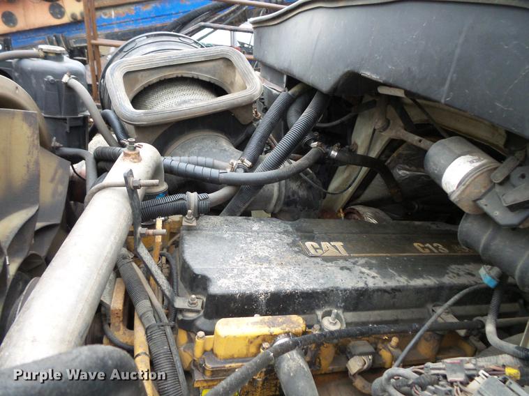 image for item DC6399 2007 International 7600 hydrovac truck