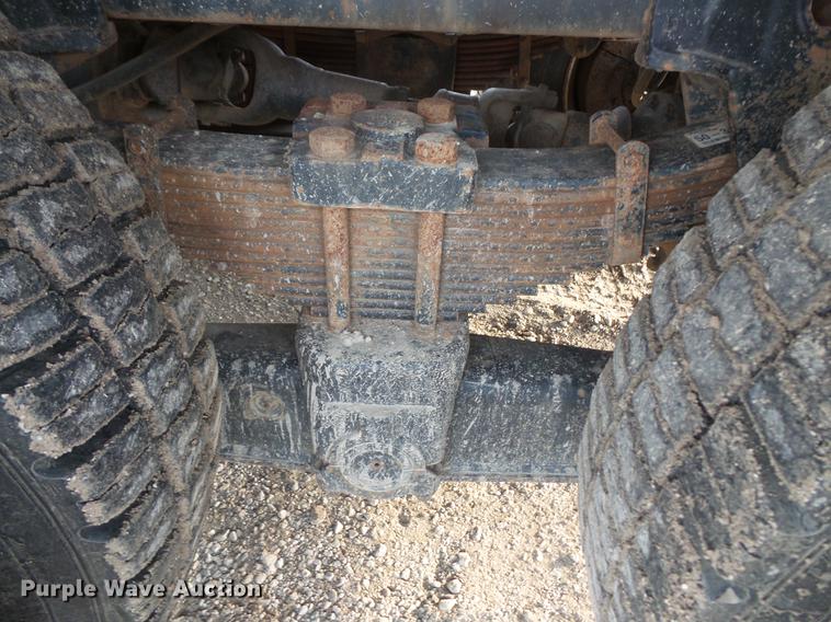 image for item DC6399 2007 International 7600 hydrovac truck