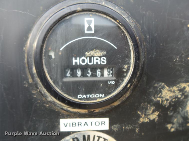 image for item DC6399 2007 International 7600 hydrovac truck