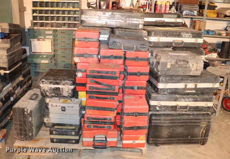 image for item DC7188 Low and high voltage jeeps