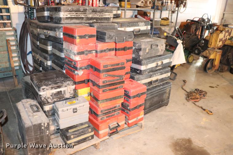 image for item DC7188 Low and high voltage jeeps