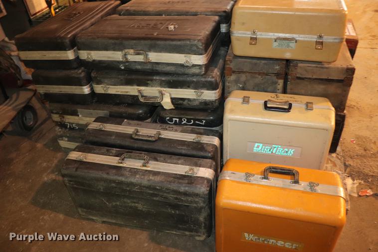 image for item DC7189 Low and high voltage jeeps