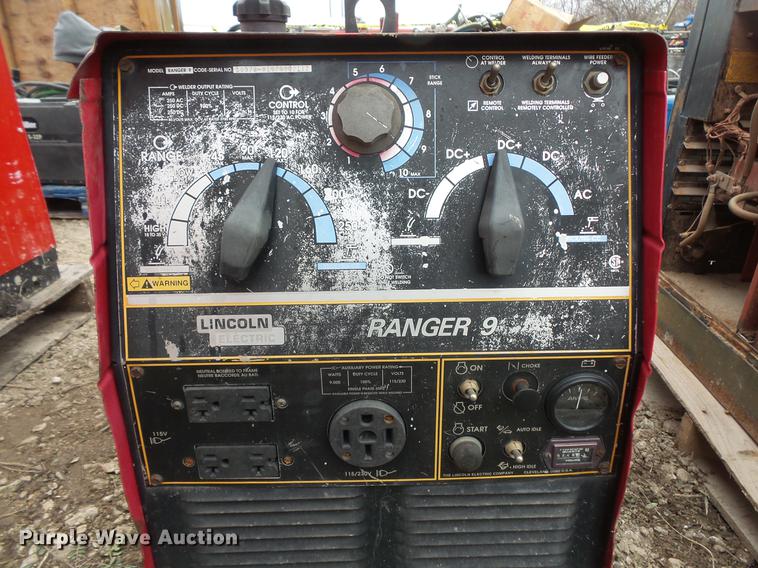 Lincoln Ranger 9 welder in East Moline, IL Item EA9519 sold Purple Wave