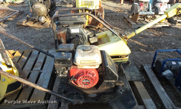 image for item EA9581 (2) compactors