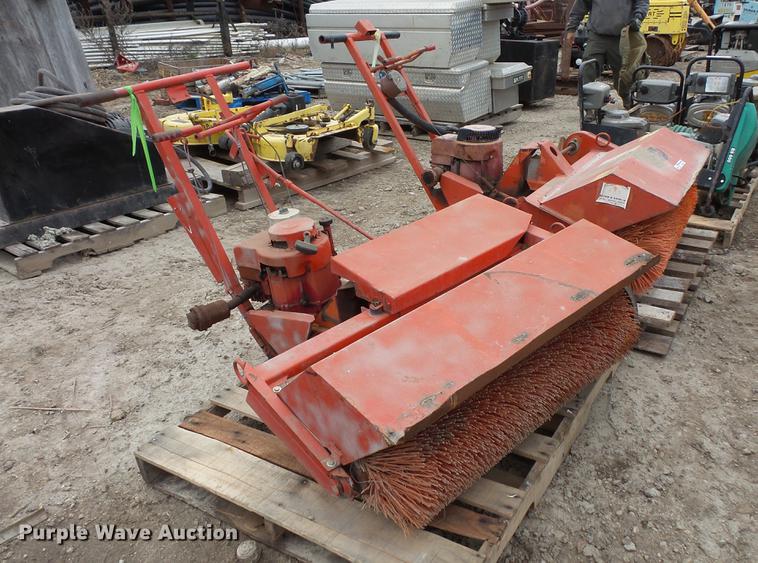 image for item EA9594 (2) sweepers