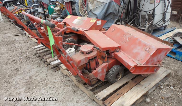 image for item EA9594 (2) sweepers