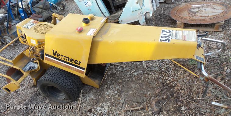 image for item EA9598 1990 Vermeer AB12 auger backfiller