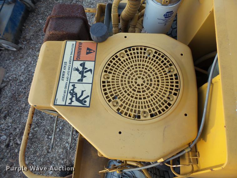 image for item EA9598 1990 Vermeer AB12 auger backfiller