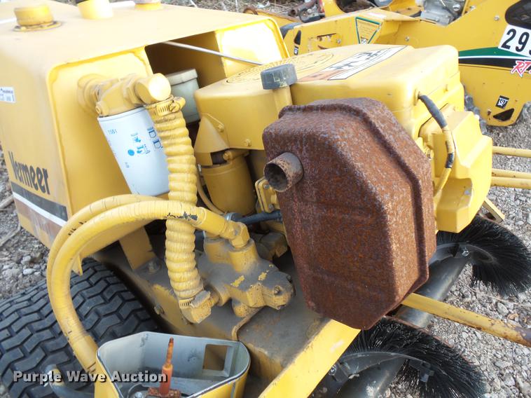 image for item EA9598 1990 Vermeer AB12 auger backfiller