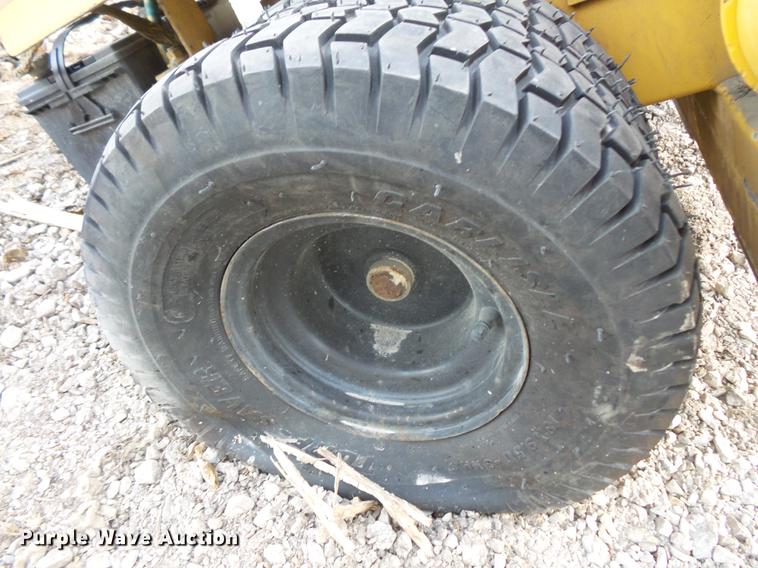 image for item EA9598 1990 Vermeer AB12 auger backfiller