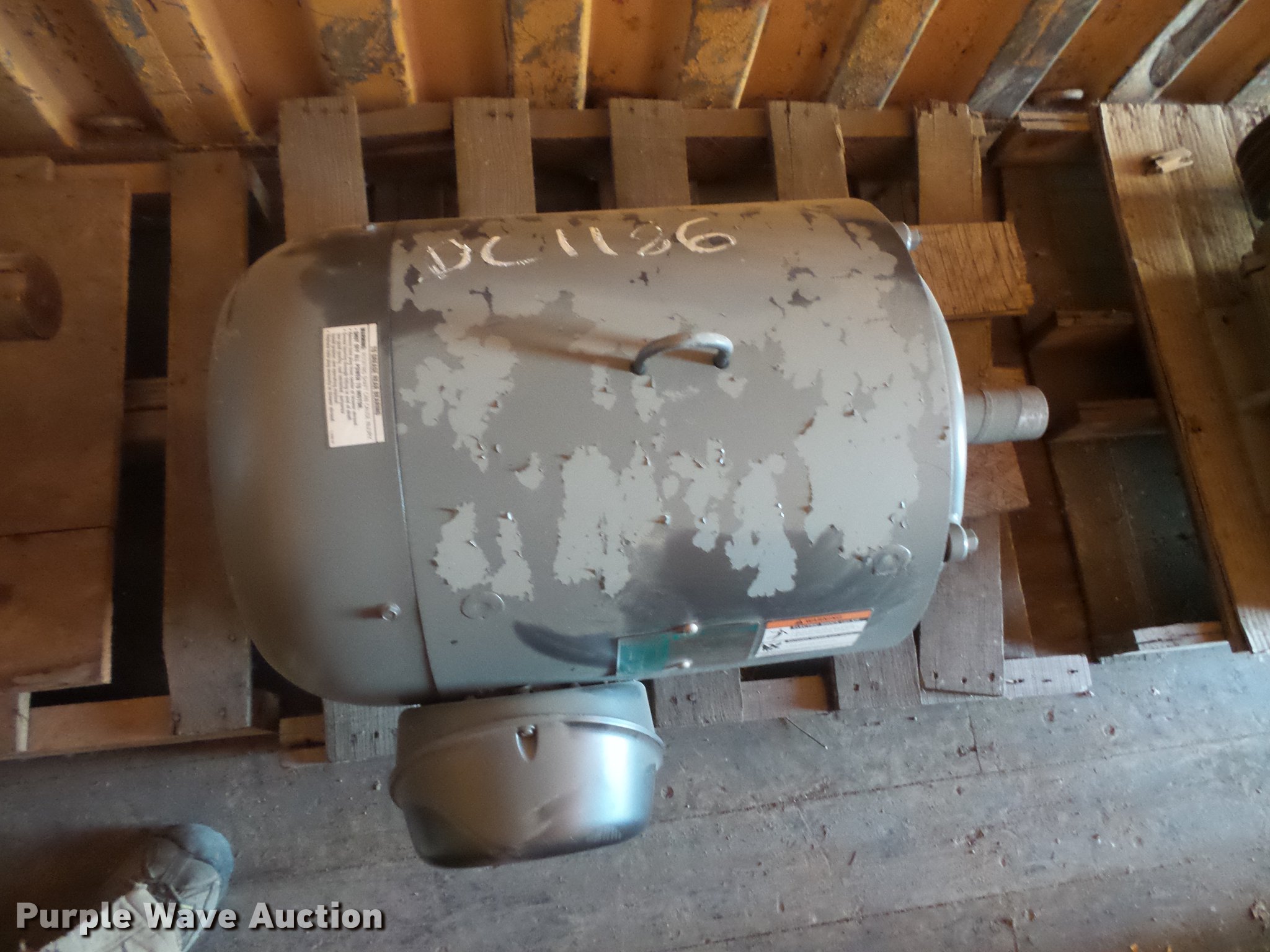 (2) electric motors in East Moline, IL Item DC1186 sold Purple Wave