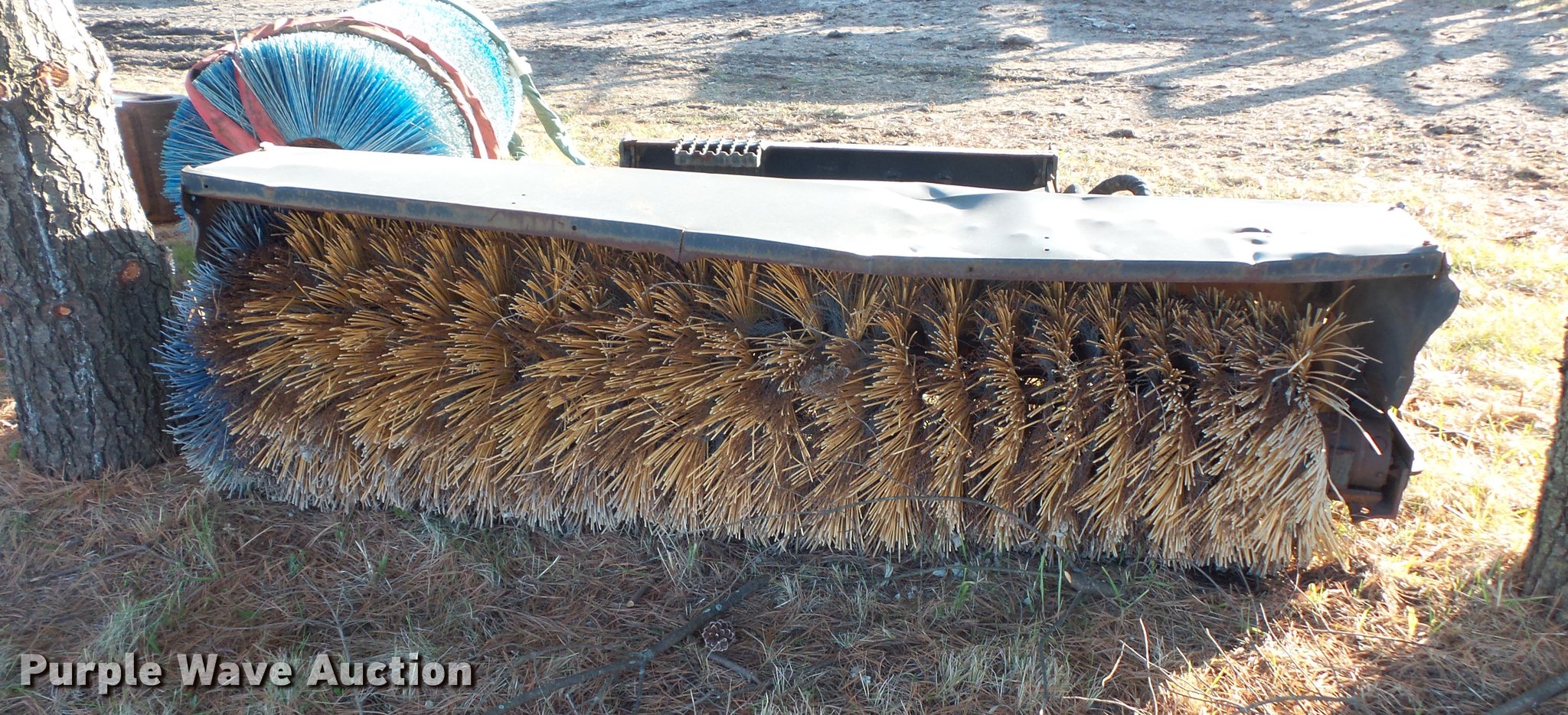 2001 Caterpillar BA18 broom in East Moline, IL Item DC6254 sold