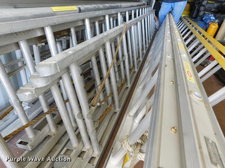 image for item BU9529 (8) ladders