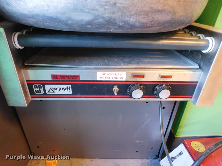 image for item BU9592 Restaurant equipment