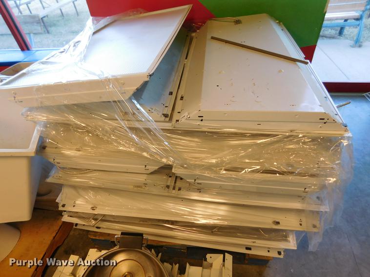 image for item BU9592 Restaurant equipment