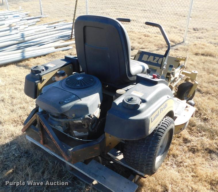 image for item BU9597 Land Pride Razor Z lawn mower