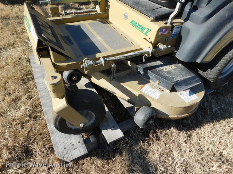 image for item BU9597 Land Pride Razor Z lawn mower
