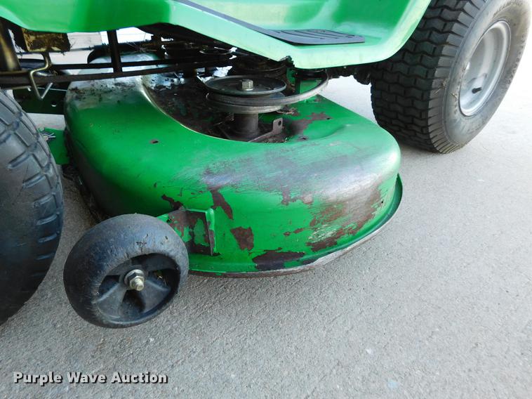 image for item BU9606 John Deere Sabre 1742 lawn mower