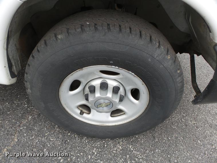 image for item DA2498 2010 Chevrolet Express 3500 van