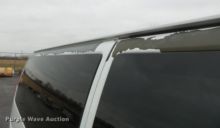 image for item DA2498 2010 Chevrolet Express 3500 van