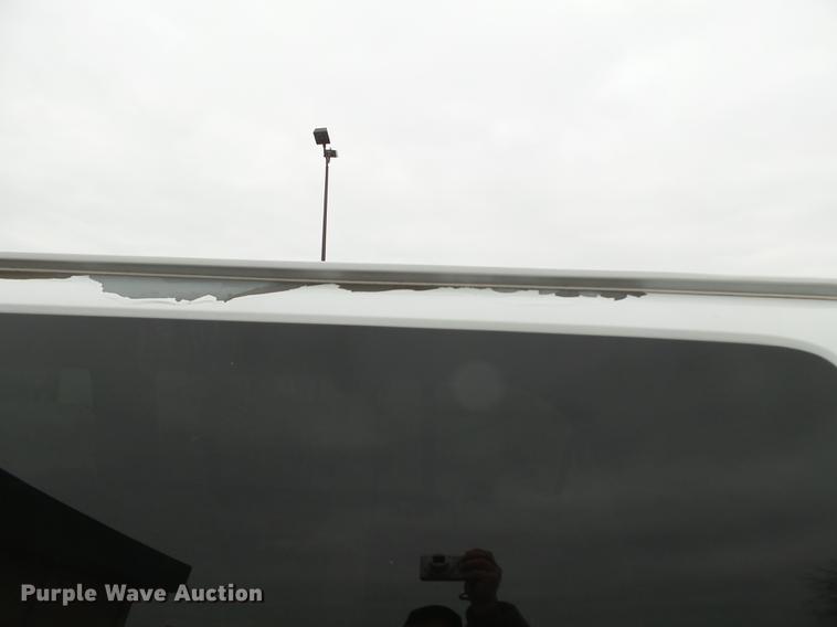 image for item DA2498 2010 Chevrolet Express 3500 van