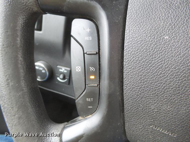 image for item DA2498 2010 Chevrolet Express 3500 van