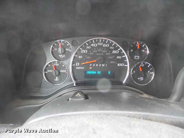 image for item DA2498 2010 Chevrolet Express 3500 van