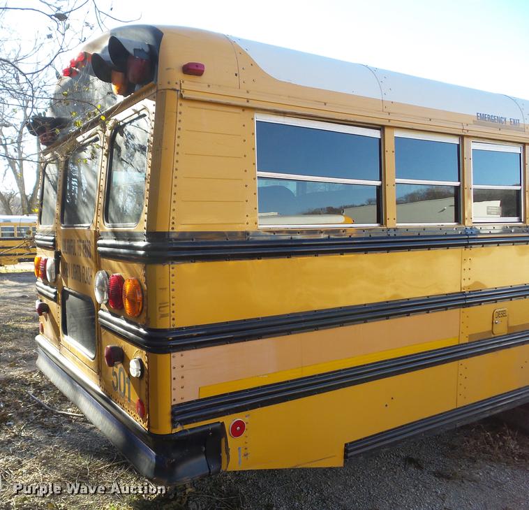 image for item DA7015 2005 Thomas Built Saf-T-Liner MVP EF 14185 school bus