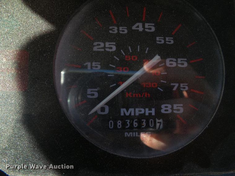 image for item DA7015 2005 Thomas Built Saf-T-Liner MVP EF 14185 school bus