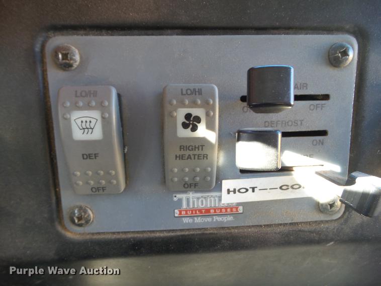 image for item DA7015 2005 Thomas Built Saf-T-Liner MVP EF 14185 school bus