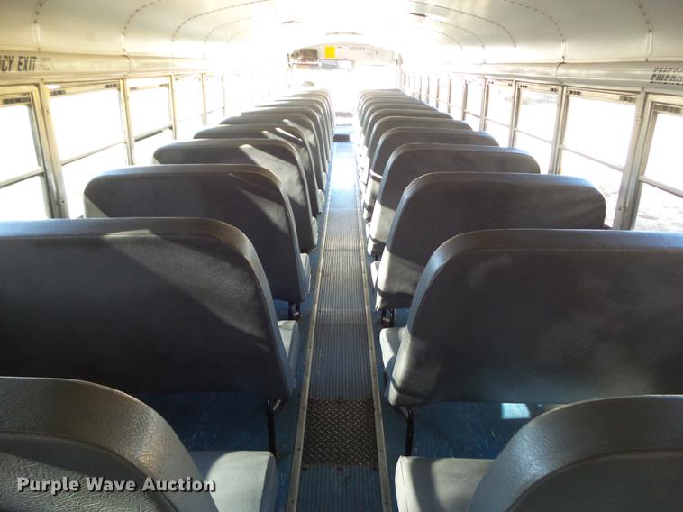 image for item DA7015 2005 Thomas Built Saf-T-Liner MVP EF 14185 school bus