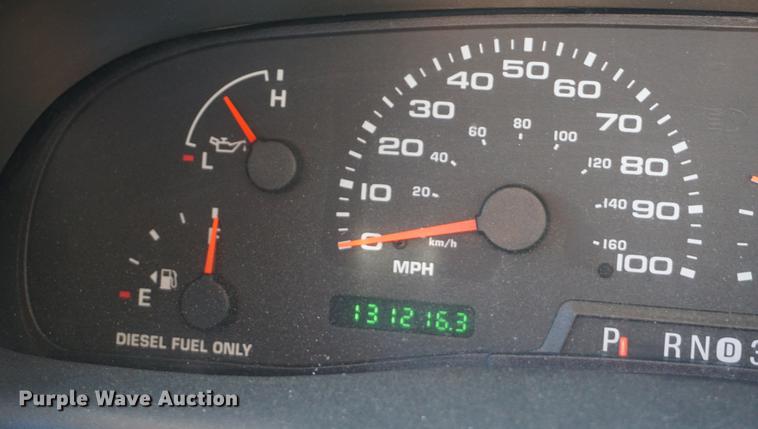 image for item DB0254 2004 Ford F550 utility truck