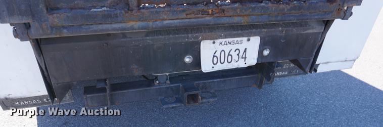 image for item DB0254 2004 Ford F550 utility truck