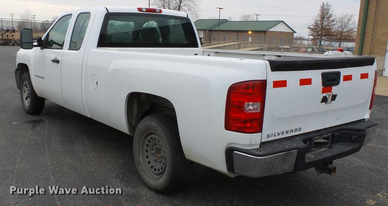 image for item DB7240 2009 Chevrolet Silverado 1500 Ext. Cab pickup truck